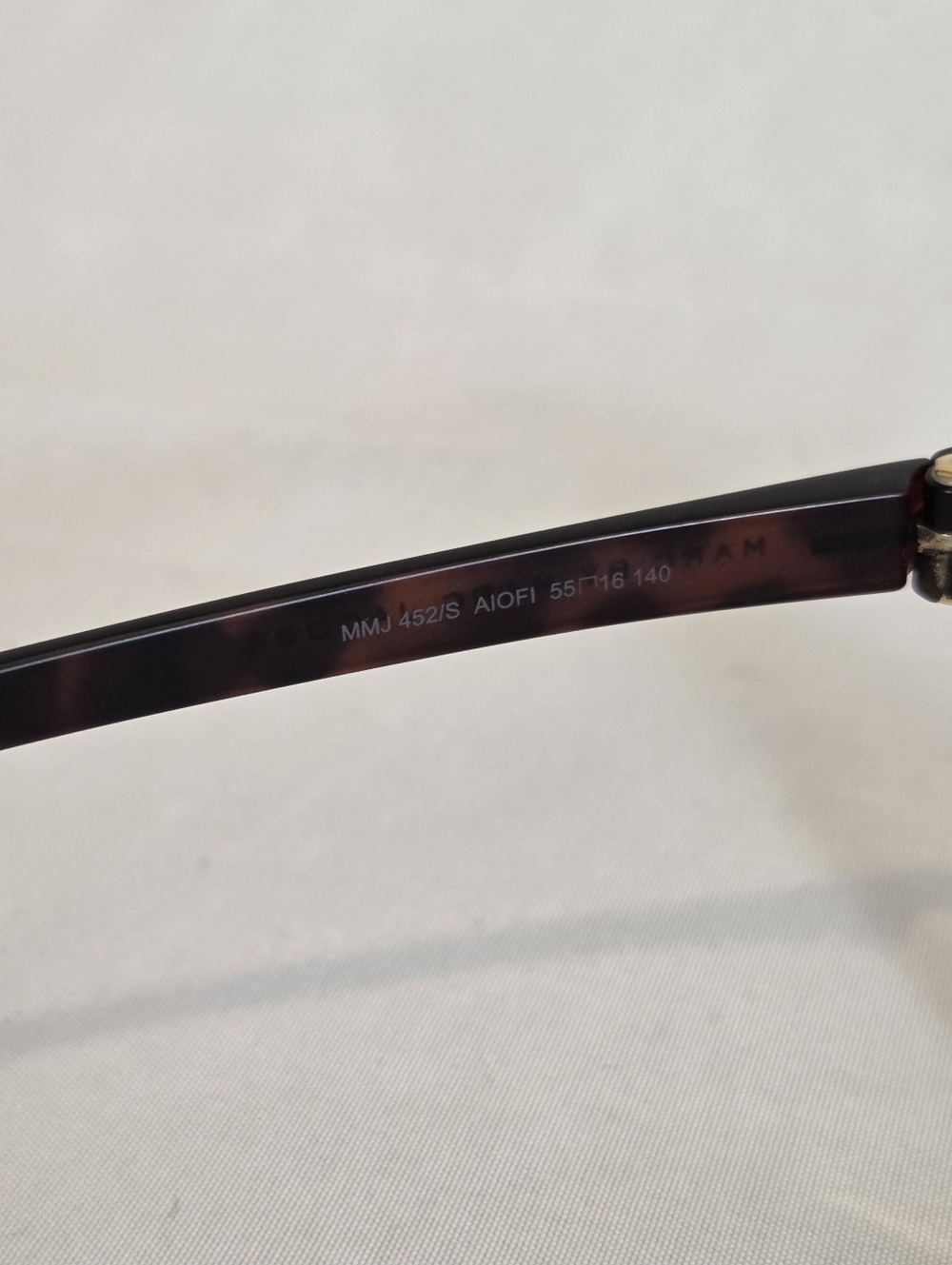 Marc By Marc Jacobs Womens/Unisex Tortoiseshell Sunglasses with Gradient Lenses - Picture 6 of 12